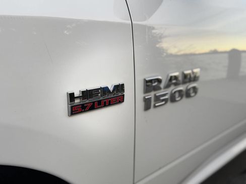 Used 2015 RAM 1500 Express image 14