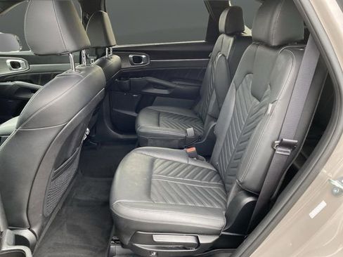 Certified 2024 Kia Sorento SX Prestige image 37