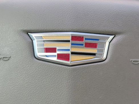 Certified 2022 Cadillac XT6 Premium Luxury w/ Technology Package image 5