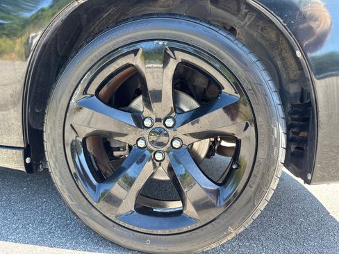 Used 2014 Dodge Charger SXT w/ Blacktop Package RWD image 21