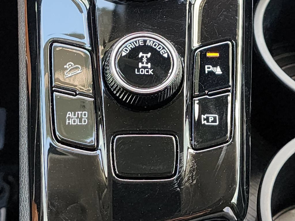 Certified 2024 Kia Sportage EX w/ EX Premium Package AWD/4WD image 30