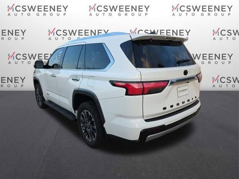 Used 2025 Toyota Sequoia Limited image 5