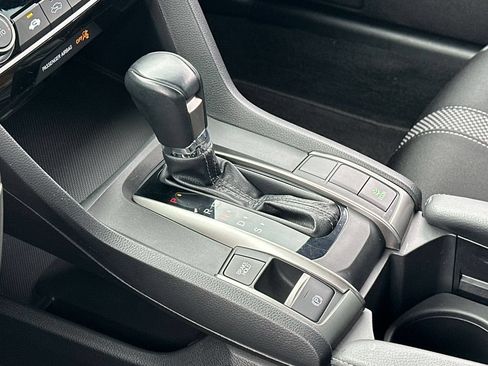 Used 2021 Honda Civic Sport image 18