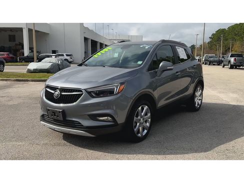 Certified 2019 Buick Encore Essence w/ Experience Buick Package image 4