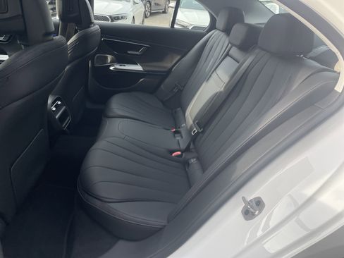 Certified 2025 Mercedes-Benz E 350 Sedan image 42