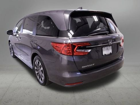 Certified 2024 Honda Odyssey EX-L image 4