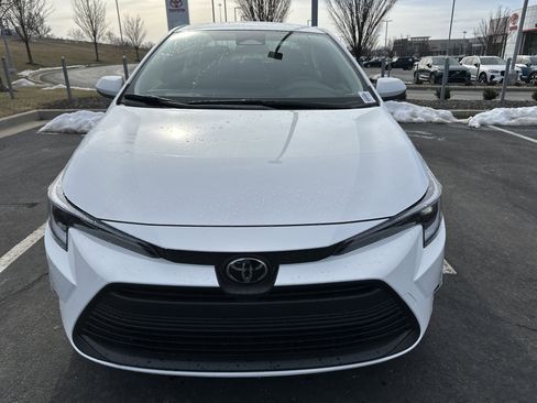New 2026 Toyota Corolla LE image 3