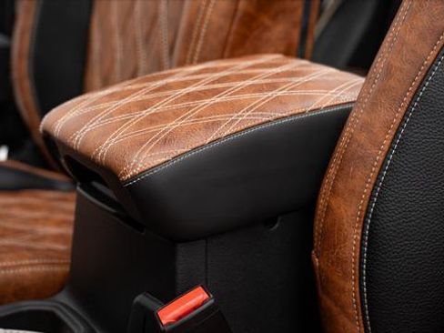 Used 2025 Jeep Gladiator Sport image 41