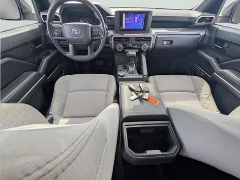 Used 2025 Toyota Tacoma SR5 image 27