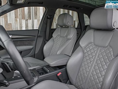 Used 2018 Audi SQ5 Prestige w/ Prestige Package image 13
