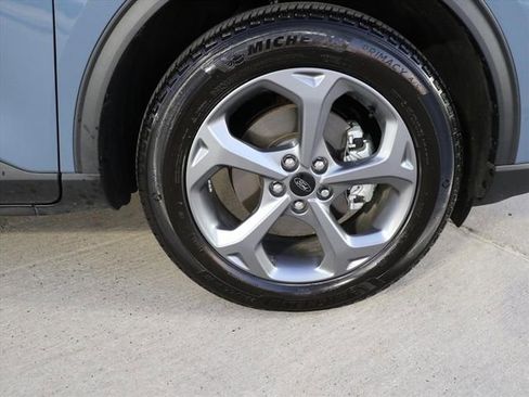 Used 2025 Ford Escape ST-Line w/ Tech Pack #1 image 7