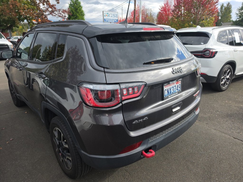 Used 2019 Jeep Compass Trailhawk w/ Leather Interior Group AWD/4WD image 4