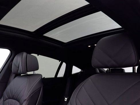 New 2026 BMW X6 xDrive40i w/ Climate Comfort Package image 13