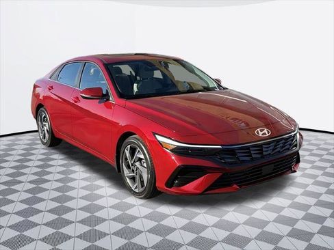 New 2026 Hyundai Elantra Limited image 2