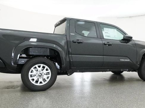 New 2026 Toyota Tacoma SR5 RWD image 29