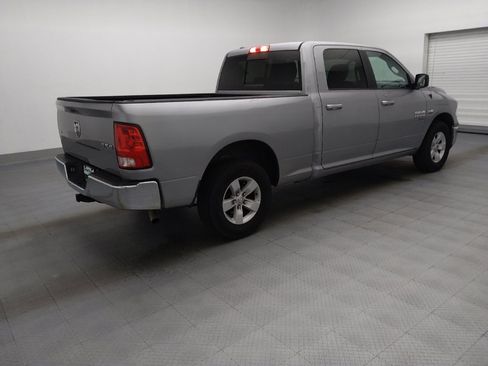 Used 2020 RAM 1500 Classic SLT AWD/4WD image 10