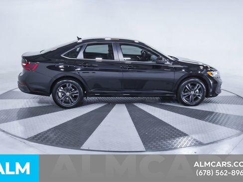 Used 2024 Volkswagen Jetta SE w/ Black Wheel Package FWD image 11