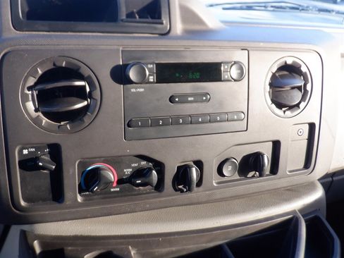 Used 2014 Ford E-250 and Econoline 250 w/ Commercial Cargo Van Package image 14