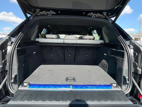 New 2026 BMW X5 xDrive50e w/ Executive Package image 12