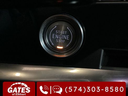 Used 2021 Chevrolet Corvette Stingray Premium Cpe w/ Z51 Performance Package image 22