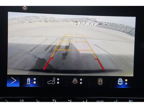 Used 2024 Chevrolet Colorado ZR2 w/ ZR2 Convenience Package III image 27