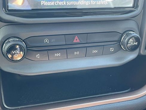 Certified 2021 Ford Bronco Sport Outer Banks w/ Outer Banks Package image 28