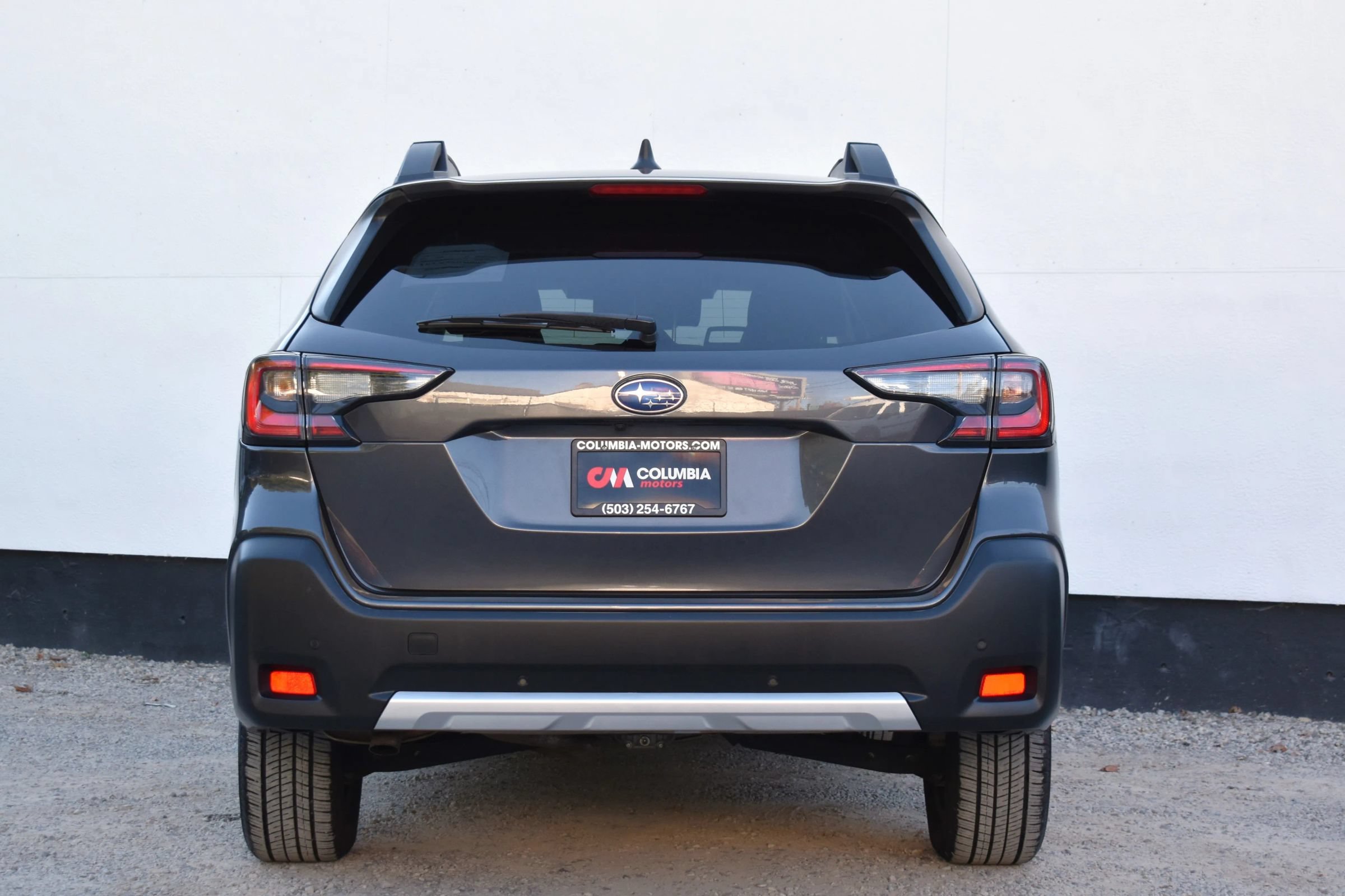 Used 2023 Subaru Outback Limited AWD/4WD image 4