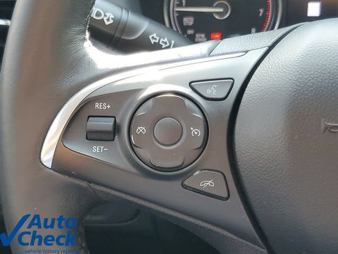 Used 2021 Buick Enclave Essence w/ Sound and Sites Package FWD image 21