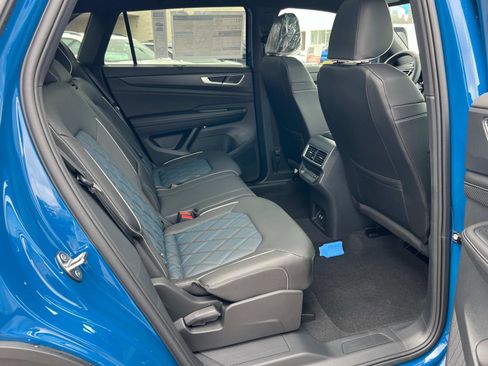 New 2025 Volkswagen Atlas Cross Sport SEL Premium R-Line image 30