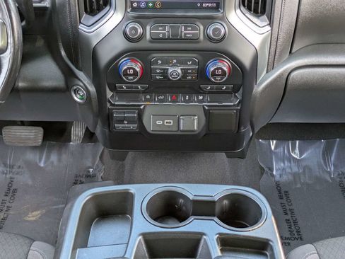 Used 2021 Chevrolet Silverado 1500 LT RWD image 19