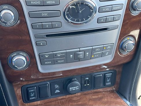 Used 2019 INFINITI QX80 Luxe w/ 22" Wheel Package image 16