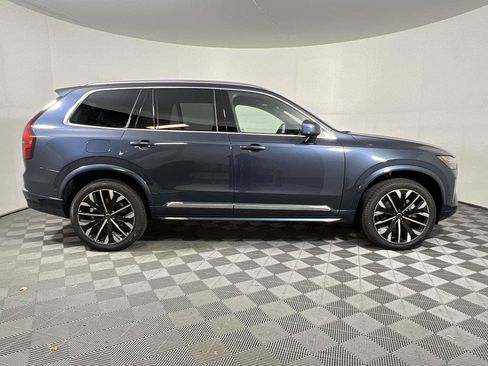 Used 2026 Volvo XC90 B6 Plus w/ Protection Package Premier AWD/4WD image 9