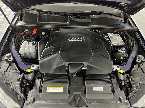 Used 2020 Audi Q7 3.0T Prestige image 24
