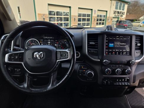 Used 2019 RAM 1500 Big Horn image 32