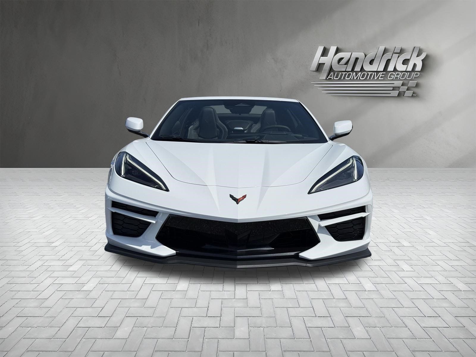 Used 2026 Chevrolet Corvette Stingray Convertible w/ Z51 Performance Package RWD image 3