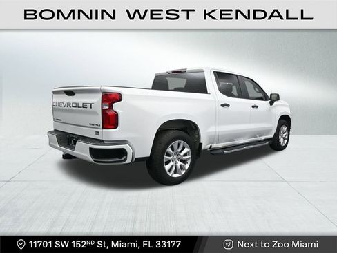 Used 2022 Chevrolet Silverado 1500 Custom image 5