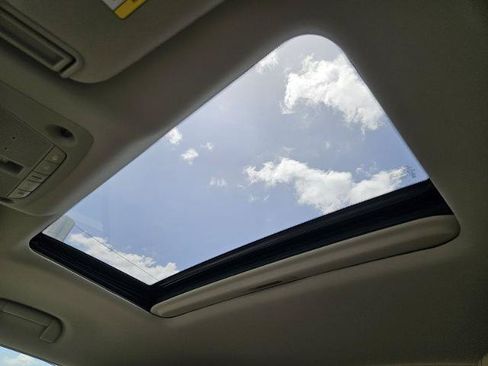 Certified 2023 Nissan Armada Platinum w/ Captain's Chairs Package RWD image 23