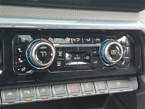 Certified 2024 GMC Sierra 1500 Denali image 16