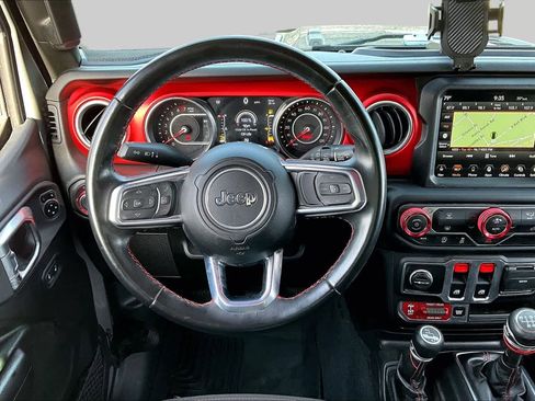 Used 2020 Jeep Wrangler Rubicon AWD/4WD image 10