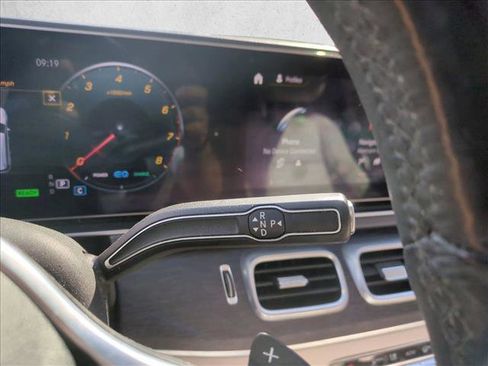 Used 2020 Mercedes-Benz GLS 450 4MATIC image 12