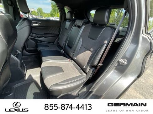Used 2023 Ford Edge ST AWD/4WD image 13