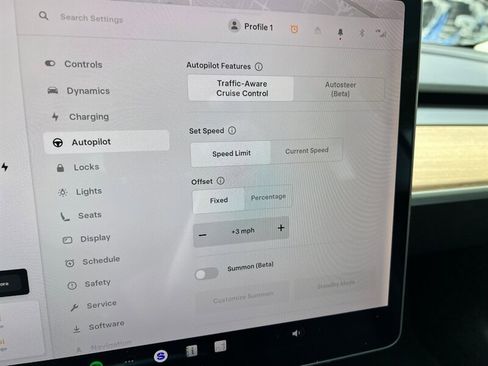 Used 2018 Tesla Model 3 Mid Range RWD image 29