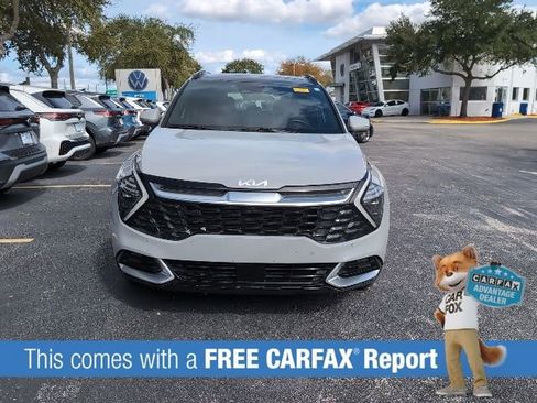 Used 2023 Kia Sportage SX image 2