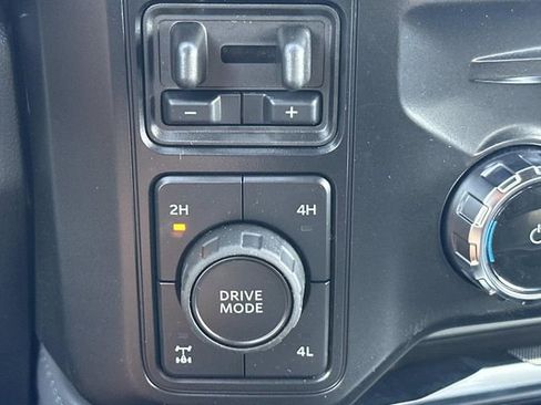 New 2026 Ford F250 Platinum image 31