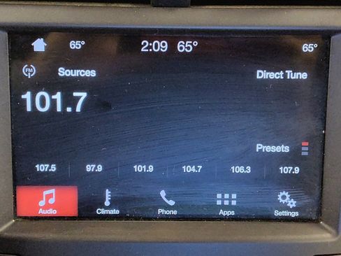 Used 2017 Ford Fusion Titanium image 25