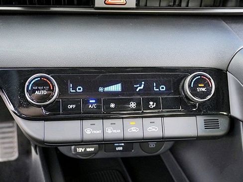 Certified 2026 Hyundai Elantra Sport FWD image 26
