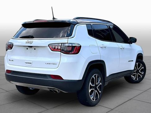Used 2022 Jeep Compass Limited AWD/4WD image 12