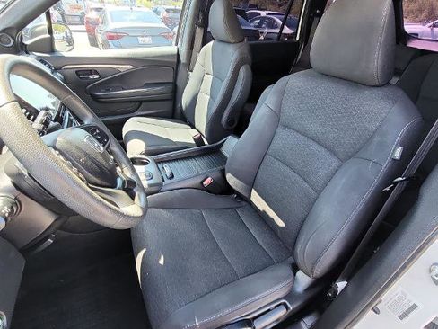 Used 2021 Honda Passport Sport image 18
