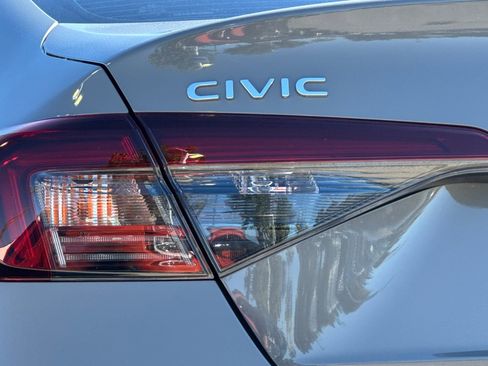 Certified 2025 Honda Civic FWD Hybrid Sedan image 12