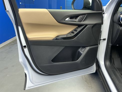 New 2026 Chevrolet Equinox ACTIV FWD image 9